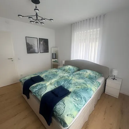 דירה Sunny Donau *